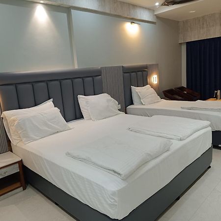 Hotel Lee Garden Near To Blue Flag Beach 500 Mtrs Puri Exterior foto