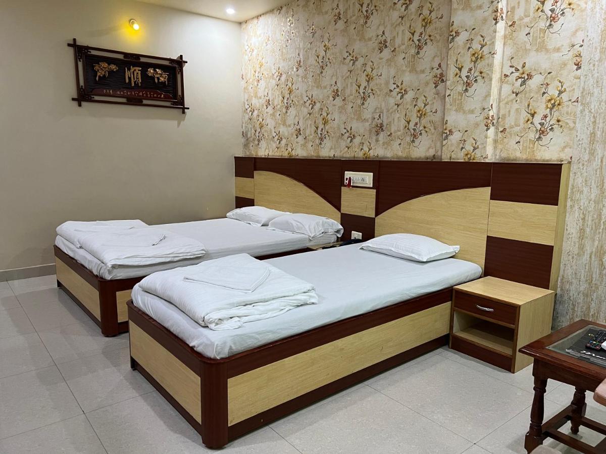 Hotel Lee Garden Near To Blue Flag Beach 500 Mtrs Puri Exterior foto