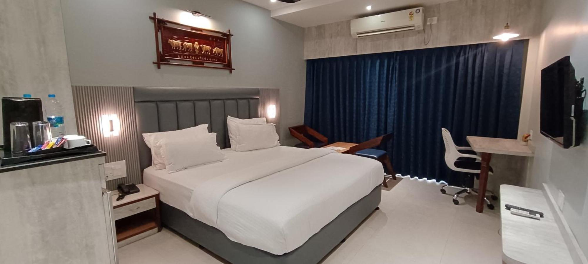Hotel Lee Garden Near To Blue Flag Beach 500 Mtrs Puri Exterior foto